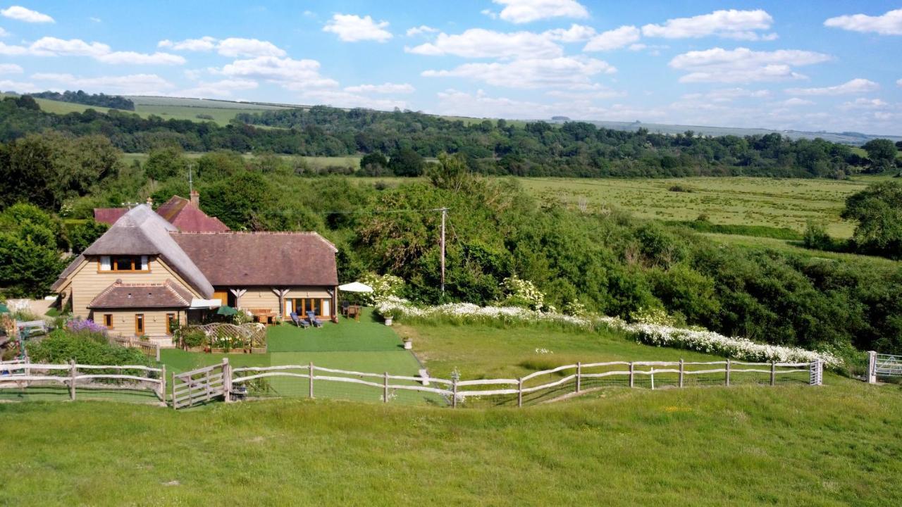 A Barn At South Downs Stay Houghton  外观 照片